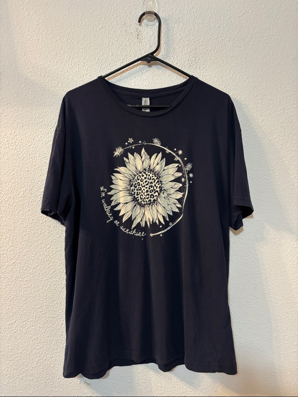 Cotton Heritage Blue Sunflower Graphic  T-Shirt